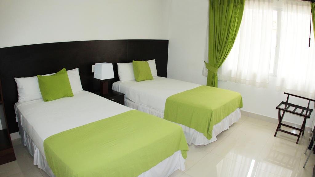 Az Hotel And Suites Ciudad de Panamá Exterior foto