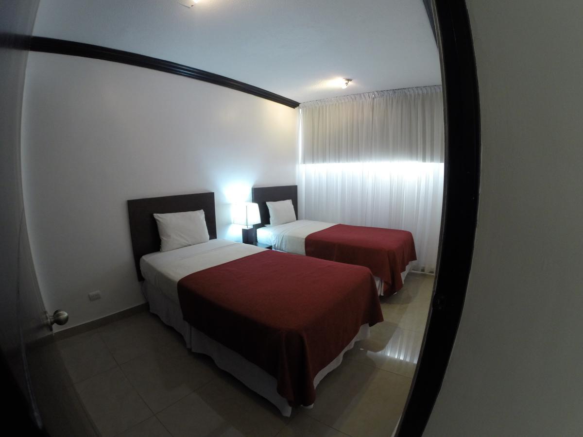 Az Hotel And Suites Ciudad de Panamá Exterior foto