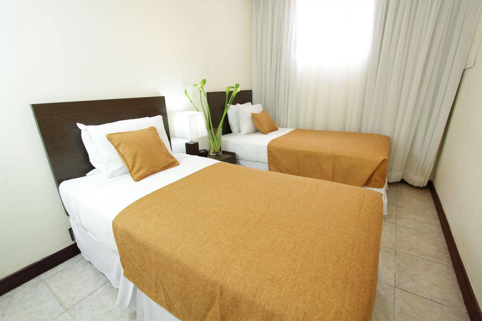 Az Hotel And Suites Ciudad de Panamá Exterior foto